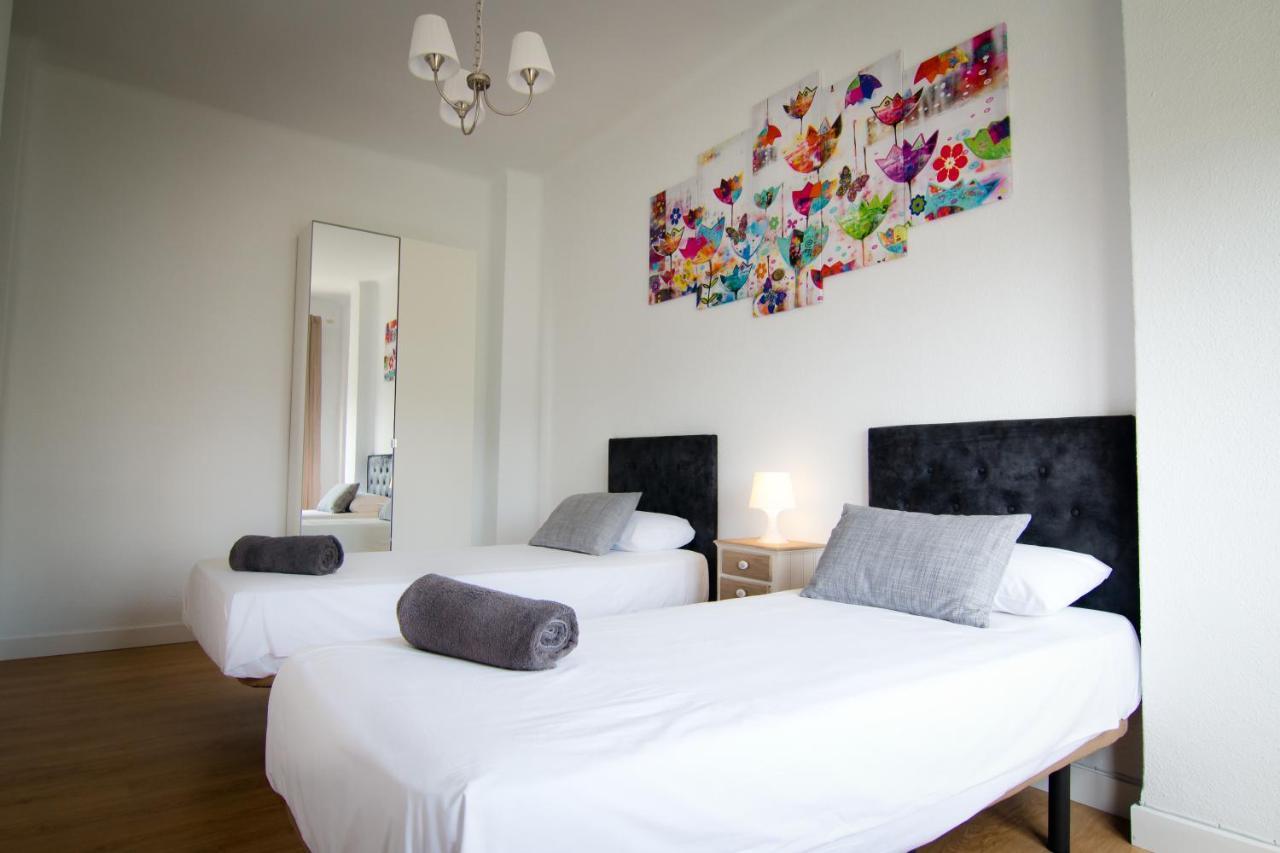 Holidays2Malaga Terraza & Junto Puerto Deportivo מראה חיצוני תמונה