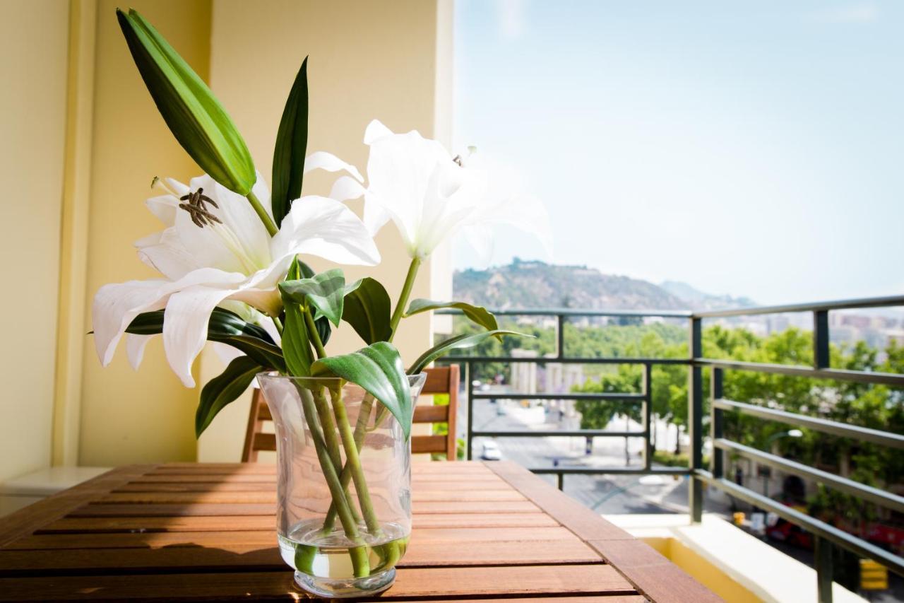 Holidays2Malaga Terraza & Junto Puerto Deportivo מראה חיצוני תמונה